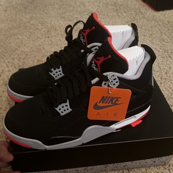 Jordan 4 bred - Picture 3 of 3